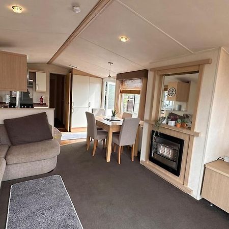 Swift Moselle 2 Bedroom Parkhome - Uddingston, Glasgow エクステリア 写真