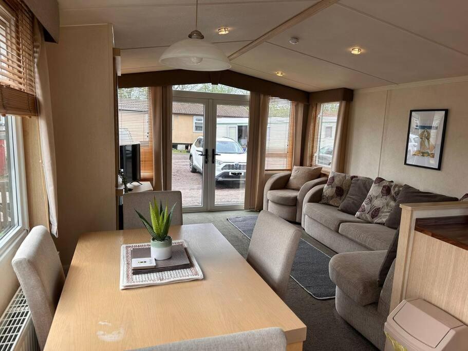 Swift Moselle 2 Bedroom Parkhome - Uddingston, Glasgow エクステリア 写真